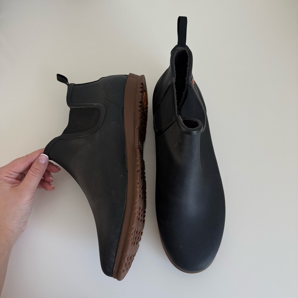 Bogs Sweetpea II Chelsea Rain Boots Black Women’s 12 Waterproof